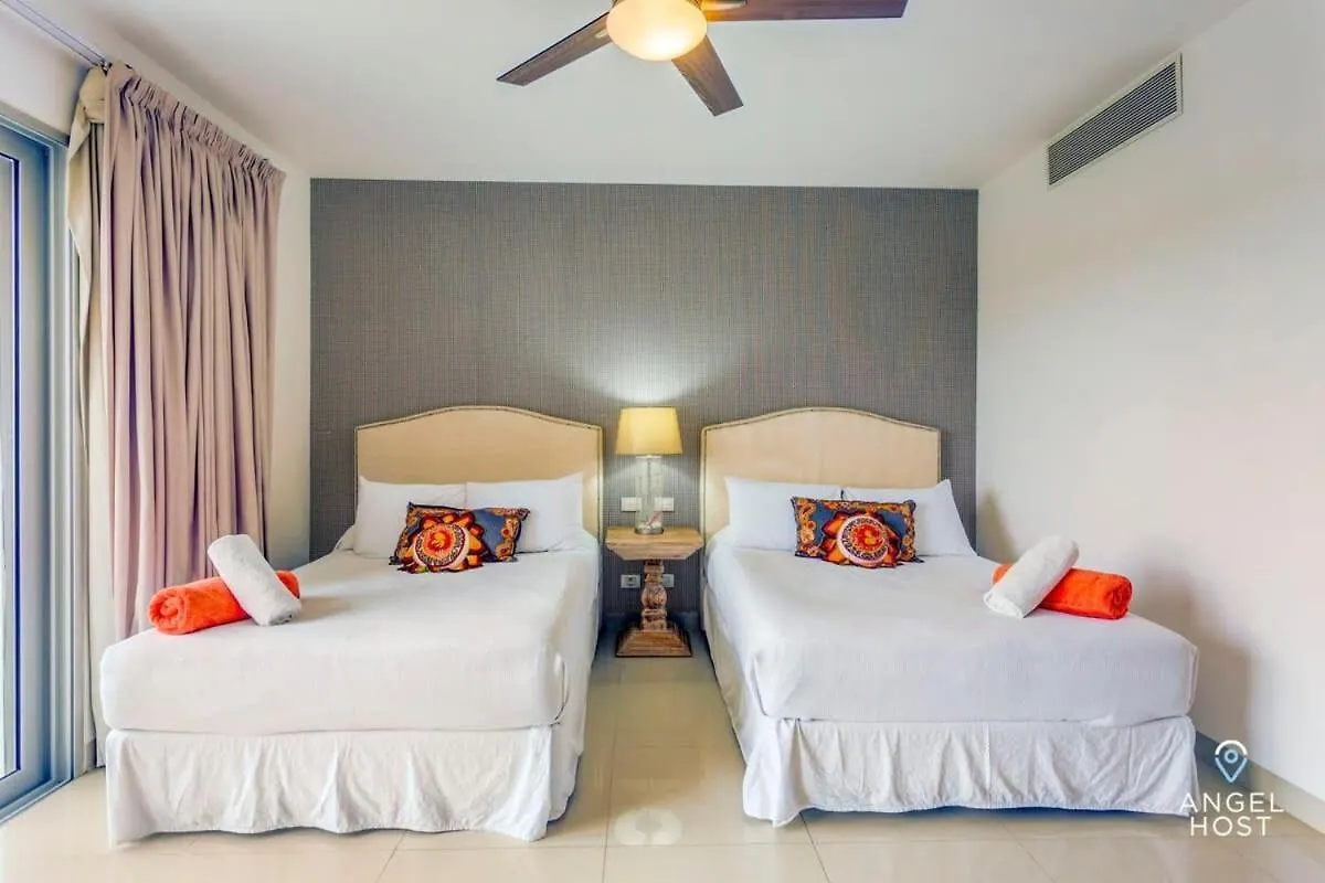 Zen Beachfront Condo, Pool, Gym, Golf, Beach Club Playa del Carmen Holiday home
