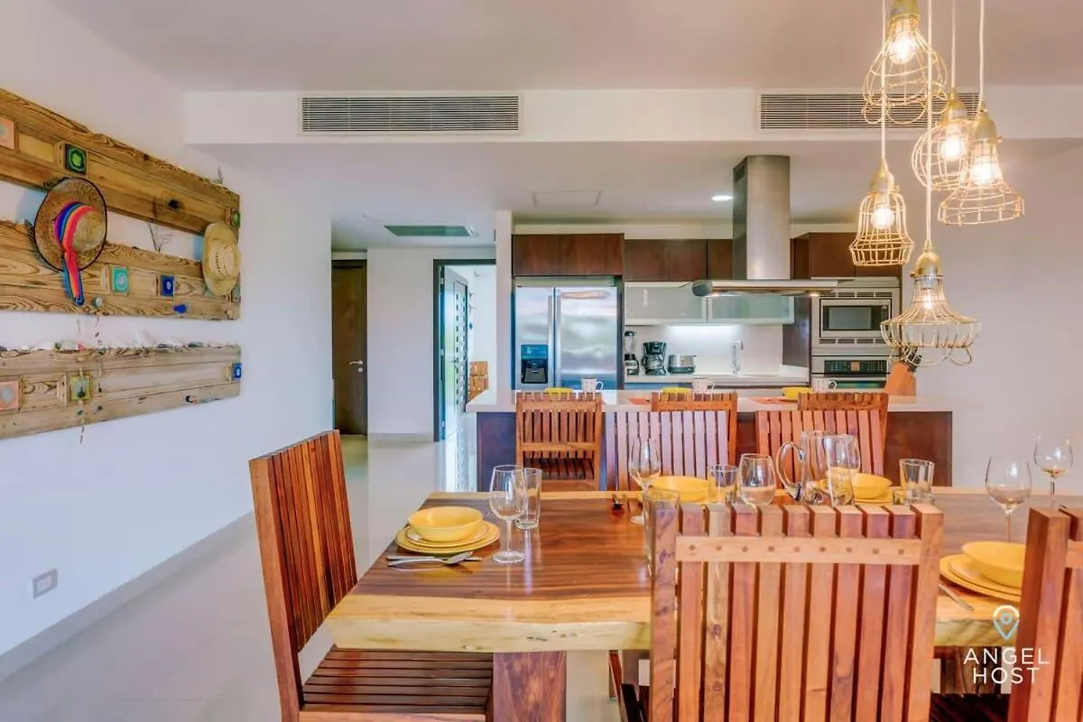 Holiday home Zen Beachfront Condo, Pool, Gym, Golf, Beach Club Playa del Carmen