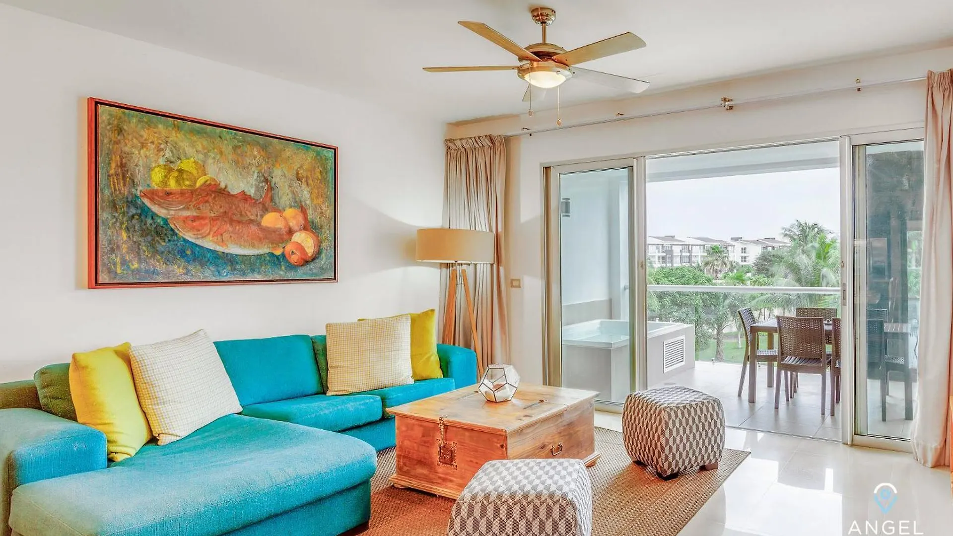 Zen Beachfront Condo, Pool, Gym, Golf, Beach Club Playa del Carmen
