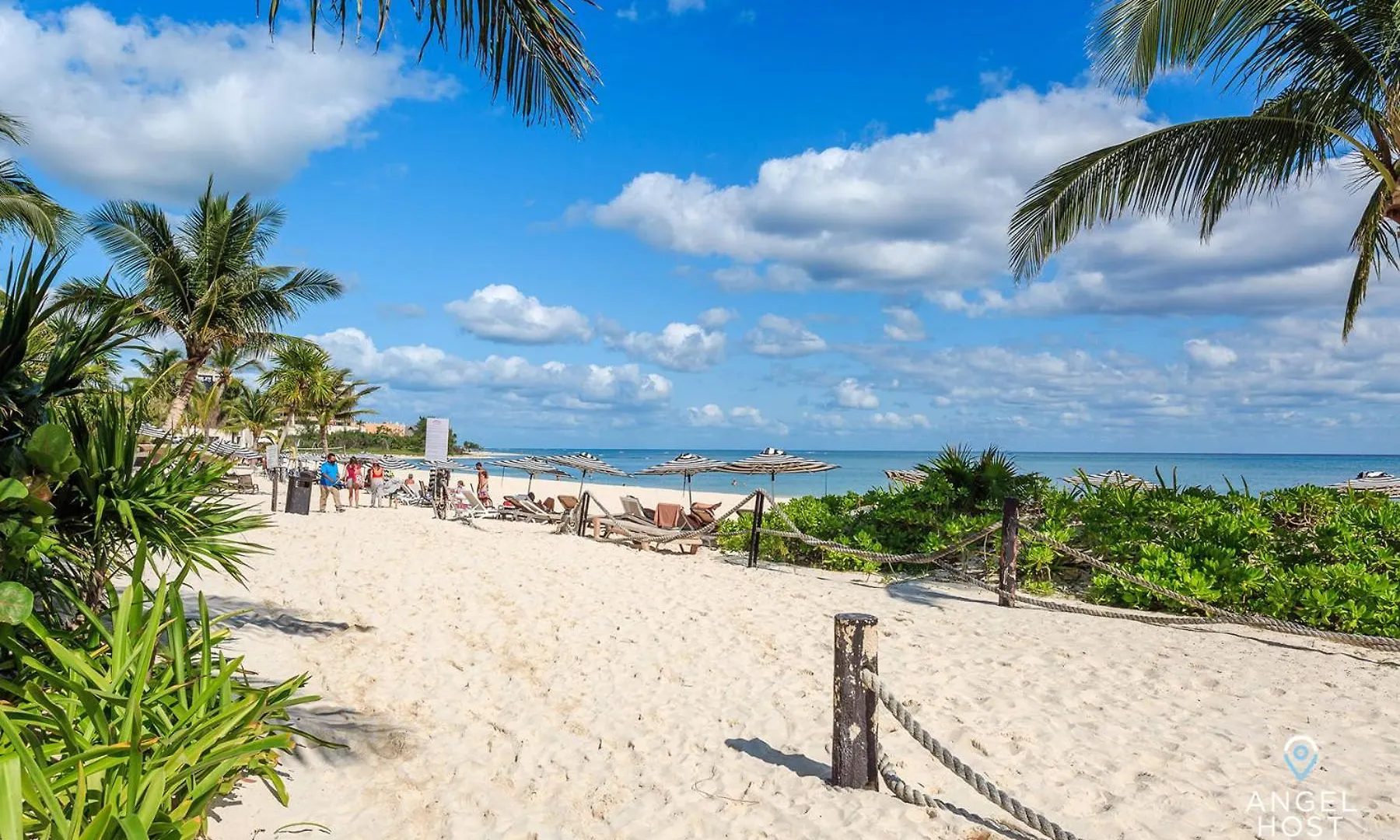 Holiday home Zen Beachfront Condo, Pool, Gym, Golf, Beach Club Playa del Carmen
